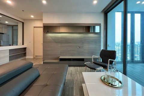 Condominio de 2 dormitorios en Khlong San, Bangkok, Tailandia № 172861 - foto 4