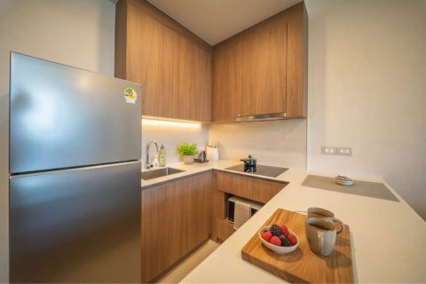 Condominio de 2 dormitorios en Phuket, Tailandia № 172859 - foto 2
