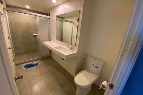 Condo in Yan Nawa, Bangkok, Thailand, 1 bedroom  № 47957 - photo 8