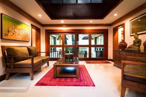 Villa in Phuket, Thailand 4 Schlafzimmer № 159033 - Foto 5