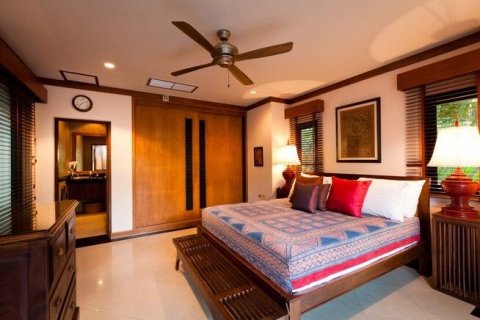 Villa in Phuket, Thailand 4 Schlafzimmer № 159033 - Foto 13