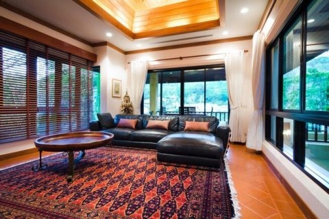 Villa in Phuket, Thailand 4 Schlafzimmer № 159033 - Foto 8