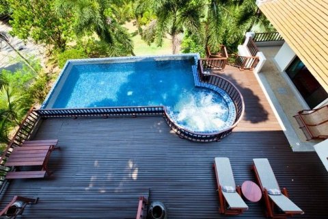 Villa in Phuket, Thailand 4 Schlafzimmer № 159033 - Foto 4
