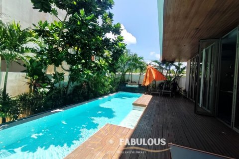 Villa in Rawai, Thailand 3 bedrooms № 179272 - photo 8