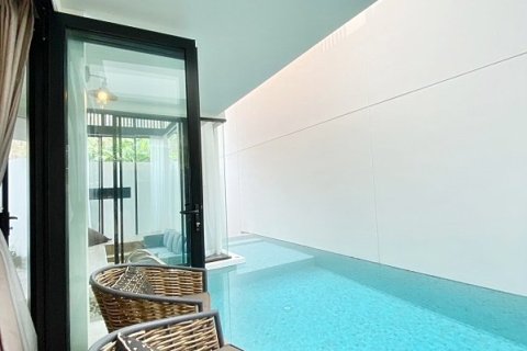 Chalet de 3 dormitorios en Bang Tao, Tailandia № 179271 - foto 17