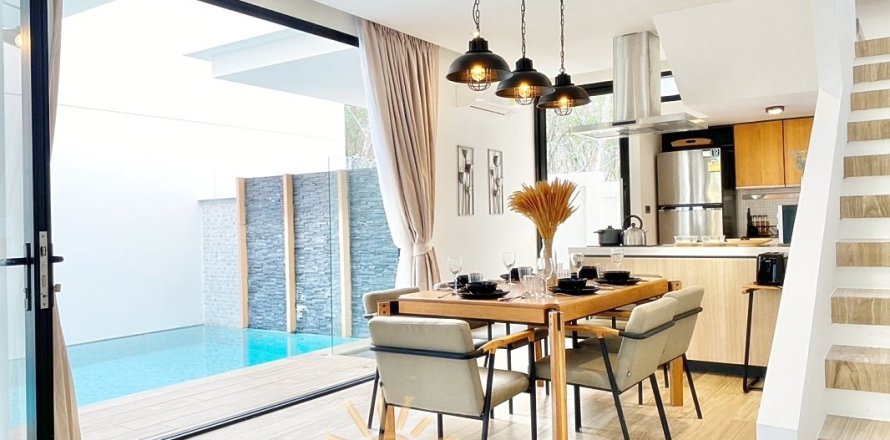 Chalet de 3 dormitorios en Bang Tao, Tailandia № 179271