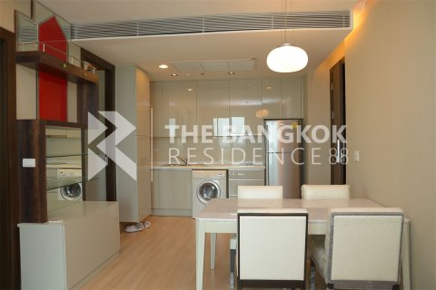 Condo in Bangkok, Thailand, 2 bedrooms № 187253 - photo 5