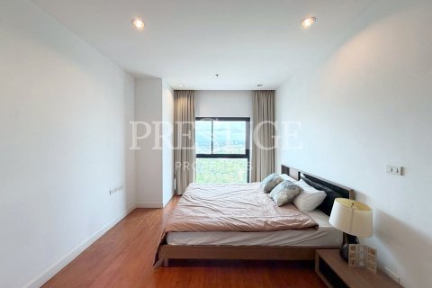 Condo in Pattaya, Thailand, 2 bedrooms № 220693 - photo 11