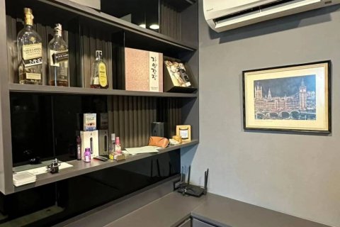 Condominio de 1 dormitorio en Bangkok, Tailandia № 135230 - foto 4