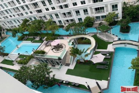 Apartamento de 2 dormitorios en Jomtien Beach, Pattaya, Tailandia № 193646