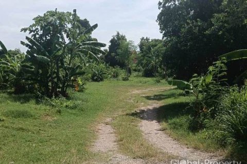 Terreno en Pattaya, Tailandia № 233480