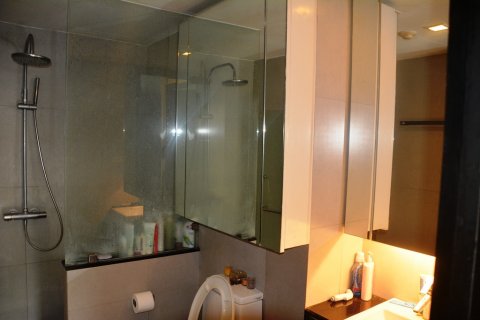 Condominio de 2 dormitorios en Bangkok, Tailandia № 66730 - foto 12