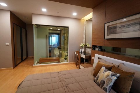 Condominio de 2 dormitorios en Bangkok, Tailandia № 66727 - foto 12