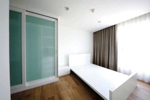 Condominio de 3 dormitorios en Bangkok, Tailandia № 66732 - foto 6