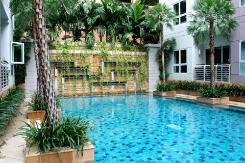 Condominio de 3 dormitorios en Bangkok, Tailandia № 66732 - foto 11