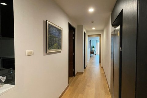 Condominio de 4 dormitorios en Bangkok, Tailandia № 143528 - foto 4