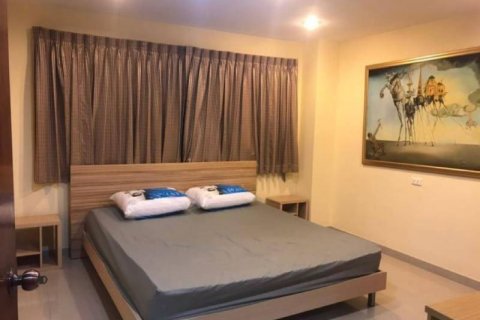 Condominio de 2 dormitorios en Bangkok, Tailandia № 143530 - foto 11