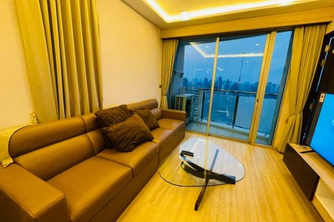Condominio de 1 dormitorio en Phra Khanong, Bangkok, Tailandia № 143453 - foto 4