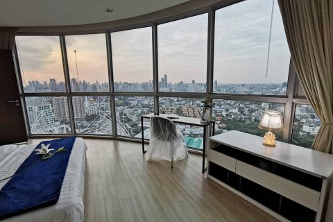Condominio de 1 dormitorio en Phra Khanong, Bangkok, Tailandia № 143453
