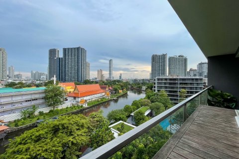 Condominio de 3 dormitorios en Bangkok, Tailandia № 143454 - foto 25