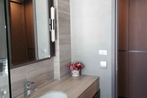Condominio de 1 dormitorio en Sathon, Bangkok, Tailandia № 143458 - foto 9