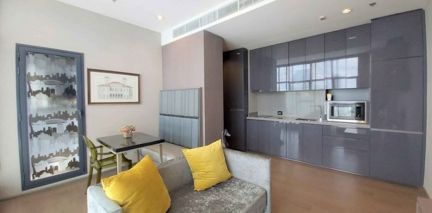 Condominio de 1 dormitorio en Sathon, Bangkok, Tailandia № 143458