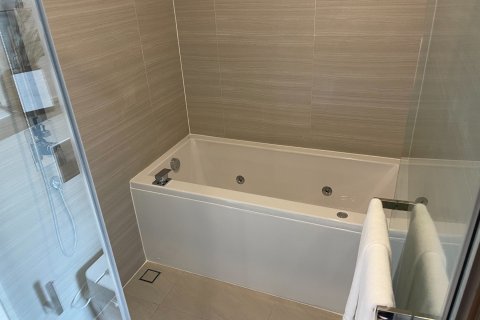Condominio de 2 dormitorios en Bangkok, Tailandia № 143457 - foto 13