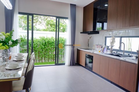 Estudio en Pattaya, Tailandia № 194500 - foto 17