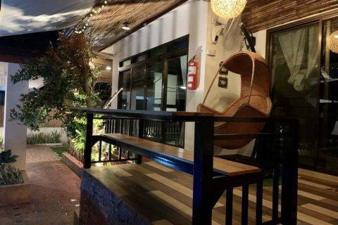 Chalet de 3 dormitorios en Hua Hin, Tailandia № 157829 - foto 10