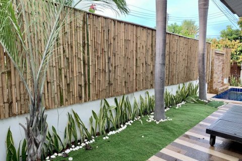 Chalet de 3 dormitorios en Hua Hin, Tailandia № 157829 - foto 9