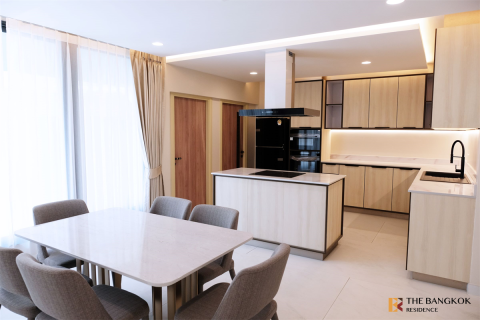House in Bangkok, Thailand 4 bedrooms № 191054 - photo 7
