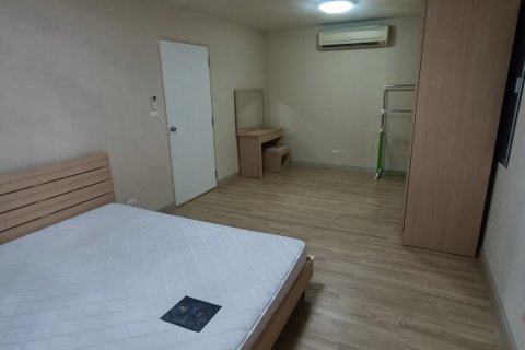 Condominio de 2 dormitorios en Bangkok, Tailandia № 157748 - foto 24