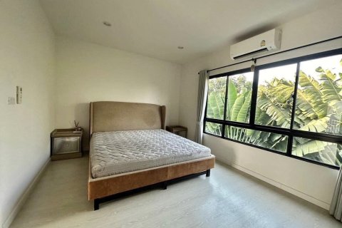 Casa de 3 dormitorios en Bangkok, Tailandia № 157749 - foto 6