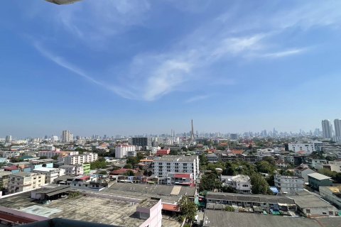 Condominio de 3 dormitorios en Bangkok, Tailandia № 157745 - foto 16