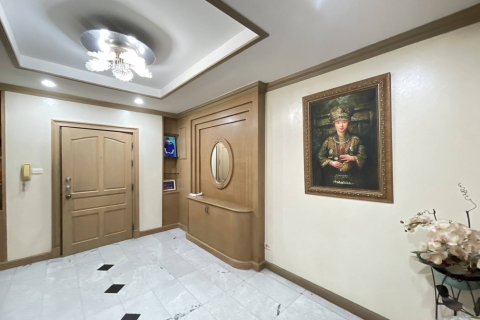 Condominio de 3 dormitorios en Bangkok, Tailandia № 157745 - foto 4