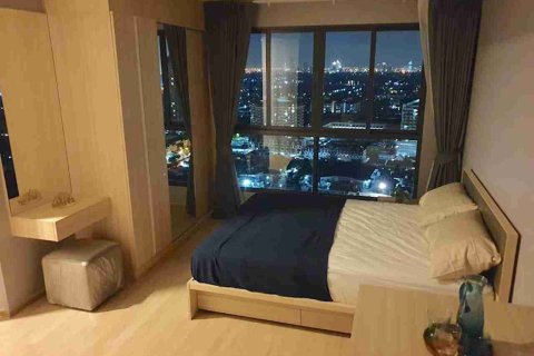 Condominio de 1 dormitorio en Bangkok, Tailandia № 183598 - foto 7