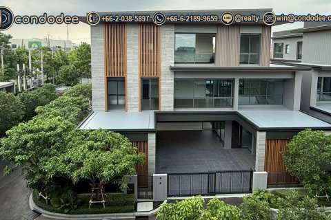 Casa de 5 dormitorios en Bangkok, Tailandia № 149679 - foto 8