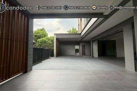 Casa de 5 dormitorios en Bangkok, Tailandia № 149679 - foto 13