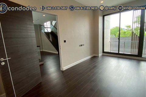 บ้านในลาดพร้าว, กรุงเทพฯ, ประเทศไทย 4 ห้องนอน № 149680 - รูปถ่าย 8
