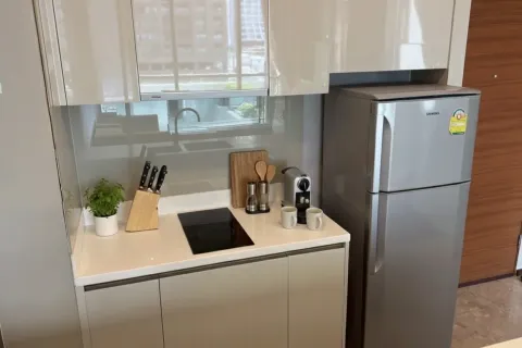 Estudio en el condominio en Khlong Toei, Bangkok, Tailandia № 147462 - foto 3