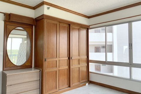 Condominio de 2 dormitorios en Rayong, Tailandia № 170487 - foto 6