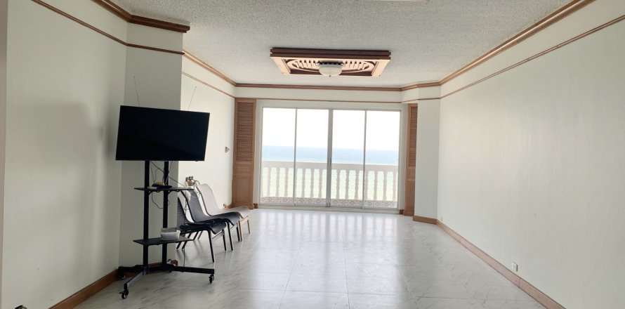 Condominio de 2 dormitorios en Rayong, Tailandia № 170487