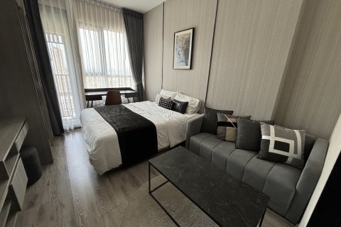 Studio in the Condo in Watthana, Bangkok, Thailand  № 137508
