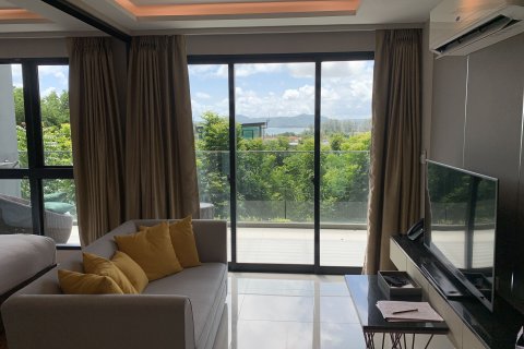 Condo in Phuket, Thailand, 2 bedrooms № 164072 - photo 9