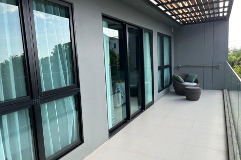 Condo in Phuket, Thailand, 2 bedrooms № 164072 - photo 22