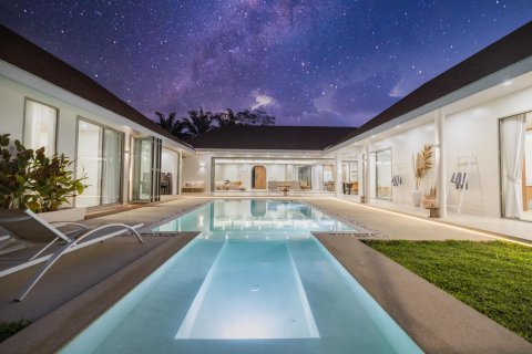 Casa de 5 dormitorios en Phuket, Tailandia № 164075 - foto 8