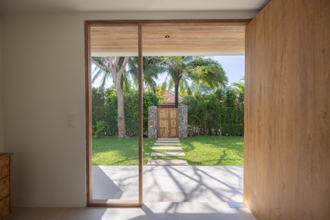 Casa de 5 dormitorios en Phuket, Tailandia № 164075 - foto 26