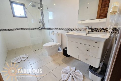Condo sur Surin Beach, Thaïlande, 1 chambre  № 179390 - photo 8