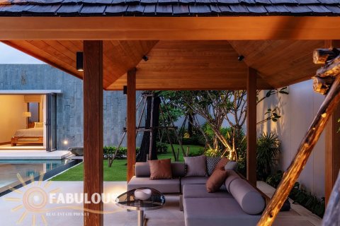 Chalet de 3 dormitorios en Bang Tao, Tailandia № 179387 - foto 16