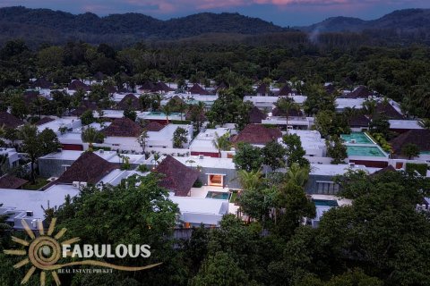 Chalet de 3 dormitorios en Bang Tao, Tailandia № 179387 - foto 19